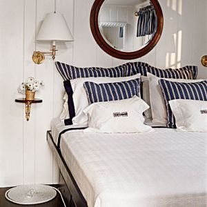 Blue and white pictures - sailor-chic-bedroom_coastal-living.jpg